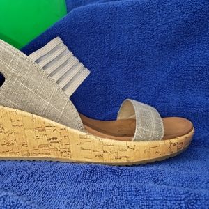 Skechers Luxe Foam Cork 2.5" Wedge Heel Sandals
